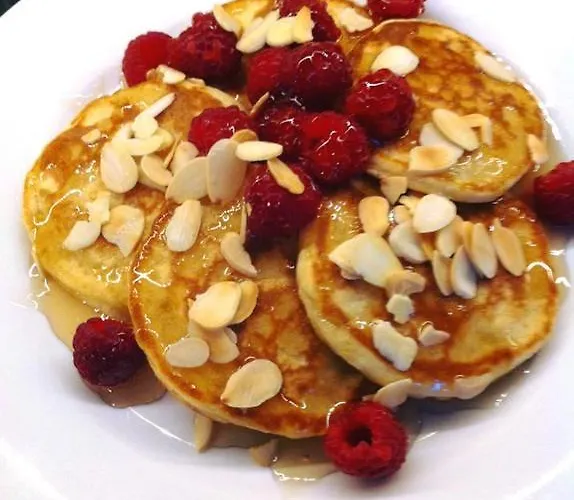 Damson לינה וארוחת בוקר