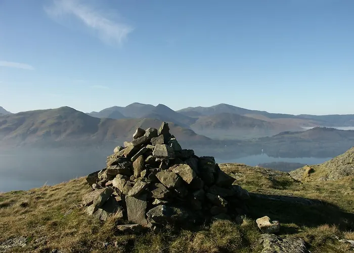 לינה וארוחת בוקר Damson 4*